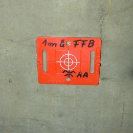 Plaquette RS70 rouge TOPOCENTER