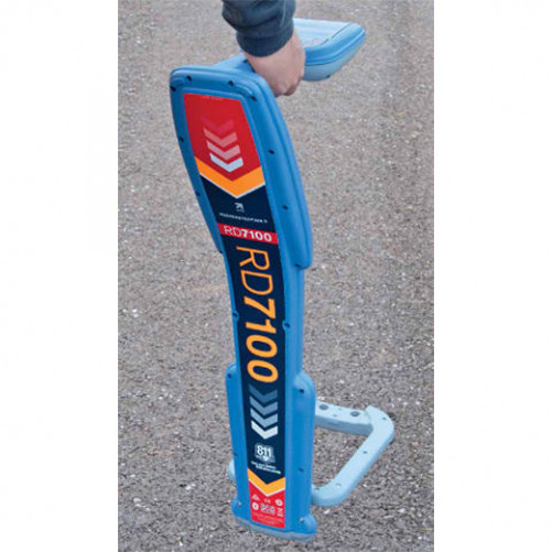 Détecteur de canalisations RD7100