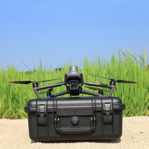 Drone photogrammétrie - DJI Mavic 3 Multispectral Drone photogrammétrie - DJI Mavic 3 Multispectral